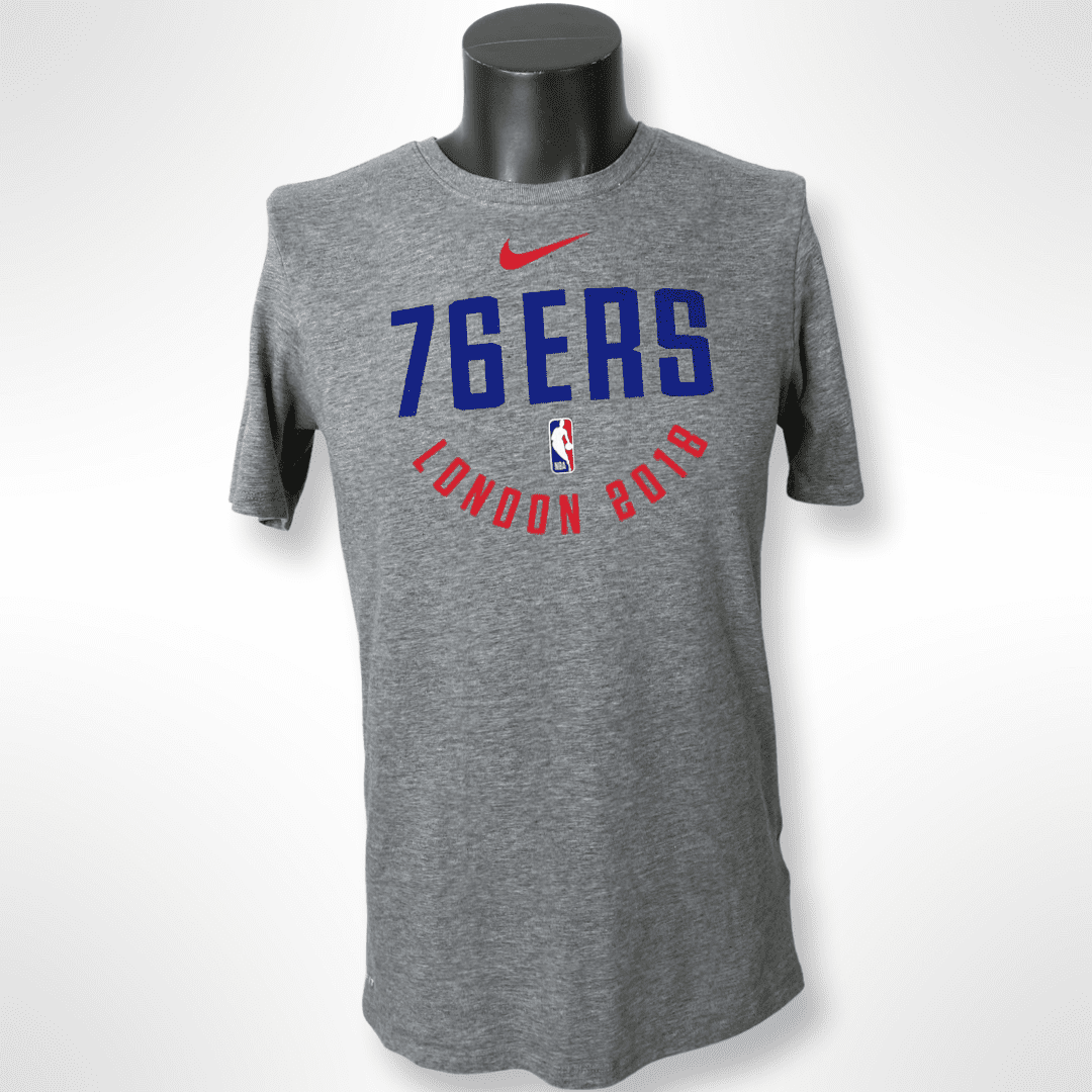 NIKE NBA Shirt "Philadelphia 76ers London 2018" grau Gr. S